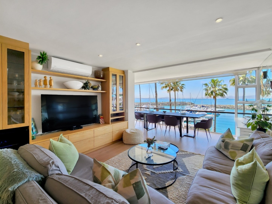3 Bedroom Property for Sale in Mouille Point Western Cape
